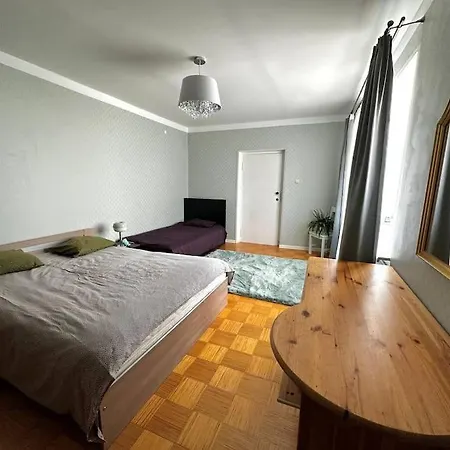 Cozy In Downtown דירה טרטו